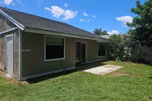 4582 Brook Dr, West Palm Beach, FL 33417 - Photo 12