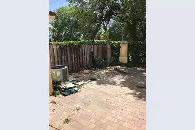 170 SE 6th Rd, Homestead, FL 33030 - Photo 16