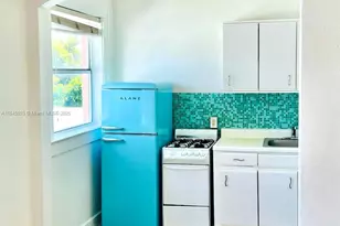 642 Michigan Ave, Miami Beach, FL 33139 - Photo 2