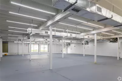 2090 NW 21st St, Miami, FL 33142 - Photo 6