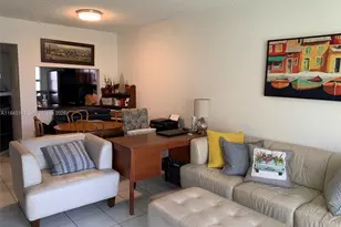 2999 Point E Dr, Aventura, FL 33160 - Photo 4