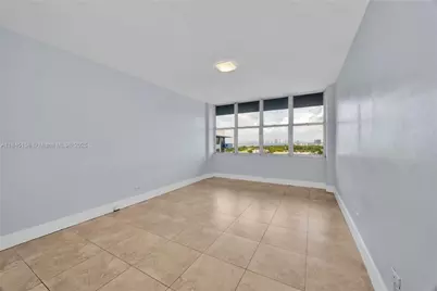 7441 Wayne Ave #15E, Miami Beach, FL 33141 - Photo 24
