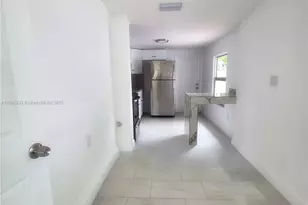 6120 Hayes St, Hollywood, FL 33024 - Photo 18