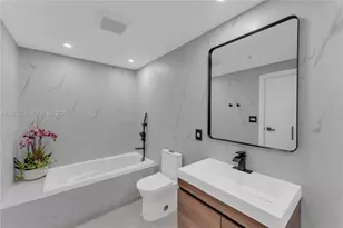 140 S Dixie Hwy, Hollywood, FL 33020 - Photo 18