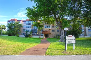 7300 NW 17th St, Plantation, FL 33313 - Photo 1
