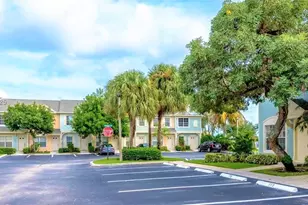 69 Simonton Cir, Weston, FL 33326 - Photo 14