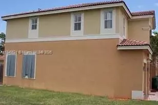 24386 SW 109th Ct, Homestead, FL 33032 - Photo 4