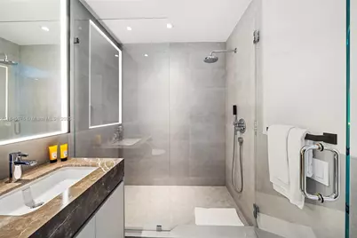 500 Alton Rd #803, Miami Beach, FL 33139 - Photo 10