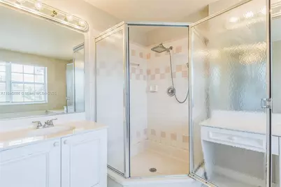 18091 SW 22nd St, Miramar, FL 33029 - Photo 18