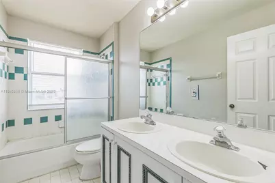 18091 SW 22nd St, Miramar, FL 33029 - Photo 16