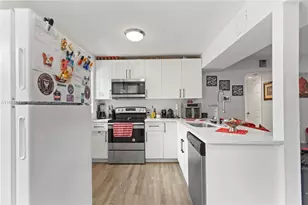 2407 Dewey St, Hollywood, FL 33020 - Photo 12