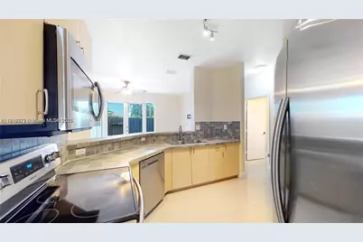 12281 SW 121st Ter, Miami, FL 33186 - Photo 10