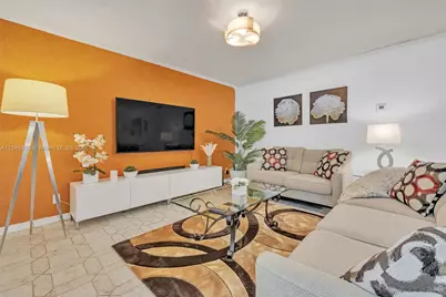 200 NE 12th Ave #3A, Hallandale Beach, FL 33009 - Photo 8