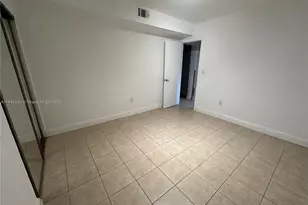 3242 Mary St, Miami, FL 33133 - Photo 4