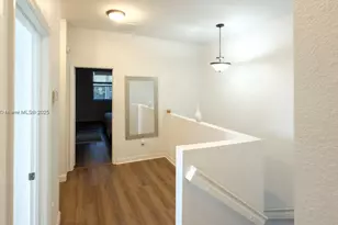 1001 NE 208th St, Miami, FL 33179 - Photo 24