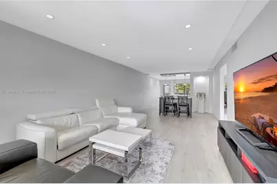 2101 Lucaya Bnd #E3, Coconut Creek, FL 33066 - Photo 10