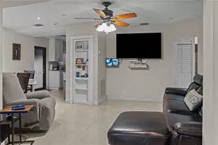 117 W 34th St, Hialeah, FL 33012 - Photo 6