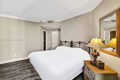 21050 Point Pl #1403, Aventura, FL 33180 - Photo 22