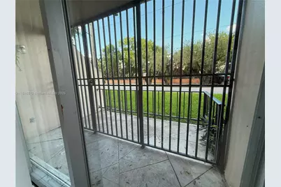 816 NW 87th Ave #107, Miami, FL 33172 - Photo 12