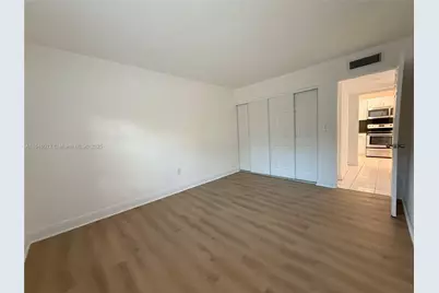 816 NW 87th Ave #107, Miami, FL 33172 - Photo 8