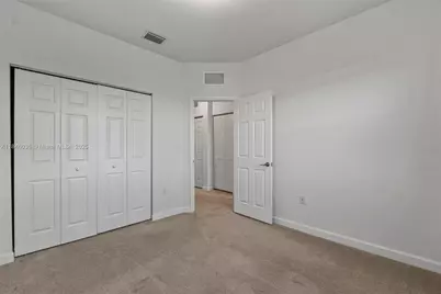 10861 W 32nd Ln #10861, Hialeah, FL 33018 - Photo 24