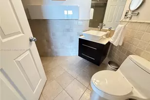 17145 N Bay Rd, Sunny Isles Beach, FL 33160 - Photo 12