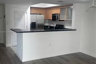 140 S Dixie Hwy, Hollywood, FL 33020 - Photo 1