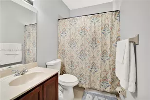 1081 NE 40th Rd, Homestead, FL 33033 - Photo 24