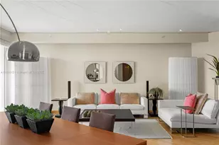 21050 Point Pl, Aventura, FL 33180 - Photo 8