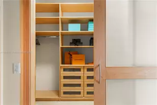 21050 Point Pl, Aventura, FL 33180 - Photo 20