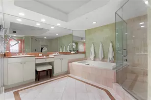 21050 Point Pl, Aventura, FL 33180 - Photo 24