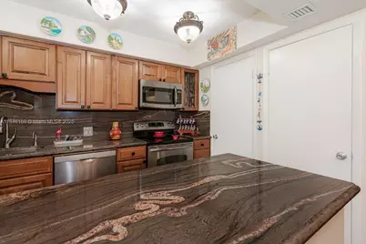 8401 SW 107th Ave #214E, Miami, FL 33173 - Photo 28