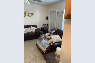 1533 SW 3rd St, Miami, FL 33135 - Photo 4