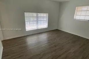 10905 N Kendall Dr, Kendall, FL 33176 - Photo 4