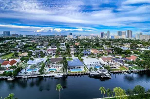 3598 Yacht Club Dr, Aventura, FL 33180 - Photo 40