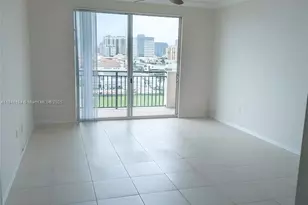 616 Clearwater Park Rd, West Palm Beach, FL 33401 - Photo 2