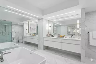 20281 E Country Club Dr, Aventura, FL 33180 - Photo 6