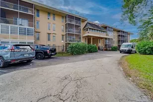 4848 NW 24th Ct, Lauderdale Lakes, FL 33313 - Photo 32