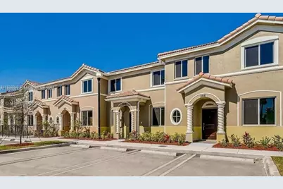 1022 SE 23rd Ave #1022, Homestead, FL 33035 - Photo 1