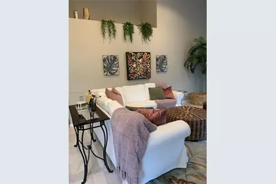 231 W Canterbury Dr W, Palm Beach Gardens, FL 33418 - Photo 4