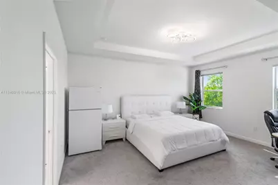 13612 SW 184th Ln, Miami, FL 33177 - Photo 16