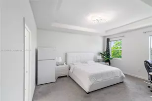 13612 SW 184th Ln, Miami, FL 33177 - Photo 16