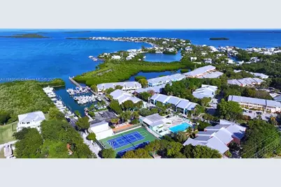 9812 Windward Ave, Key Largo, FL 33037 - Photo 2