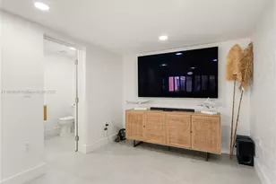 9812 Windward Ave, Key Largo, FL 33037 - Photo 8