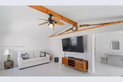 11 Mockingbird Rd, Key Largo, FL 33037 - Photo 10