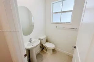 12432 NW 23rd Ct, Miami, FL 33167 - Photo 18