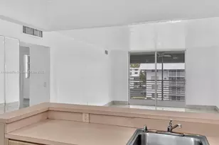 3725 NE 169th St, North Miami Beach, FL 33160 - Photo 20