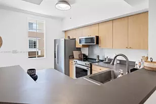 2861 NE 185th St, Aventura, FL 33180 - Photo 10