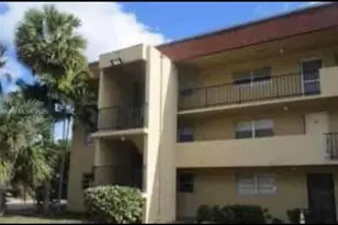 1530 NE 191st St, Miami, FL 33179 - Photo 6