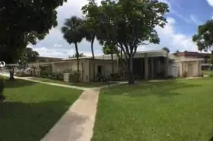 1530 NE 191st St, Miami, FL 33179 - Photo 4